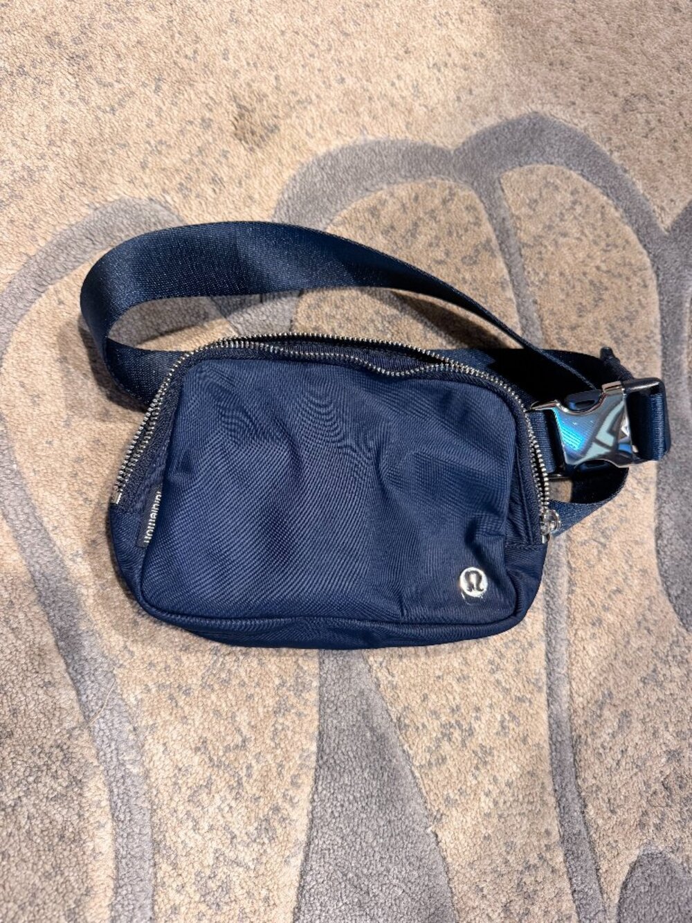 Lululemon 1L Belt Bag
